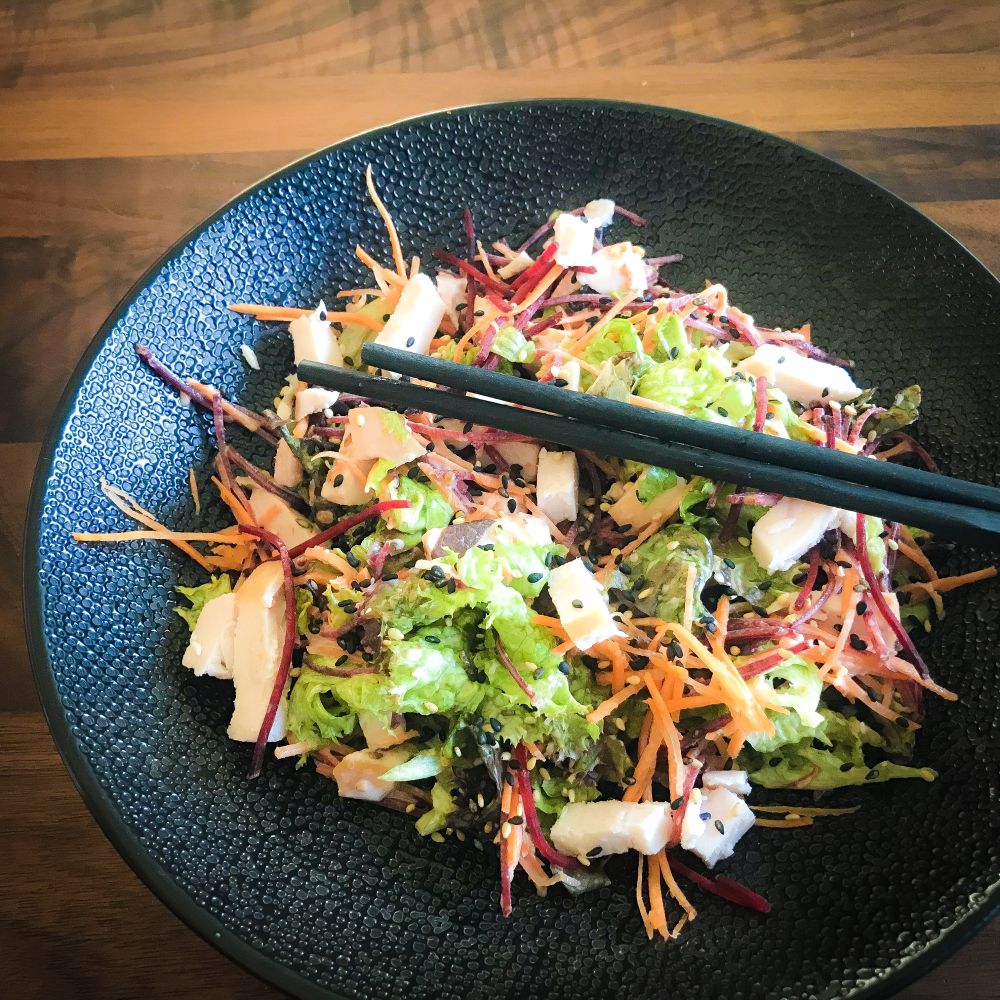 salade aziatisch 11juni18 Aziatische salade met gerookte kipfilet