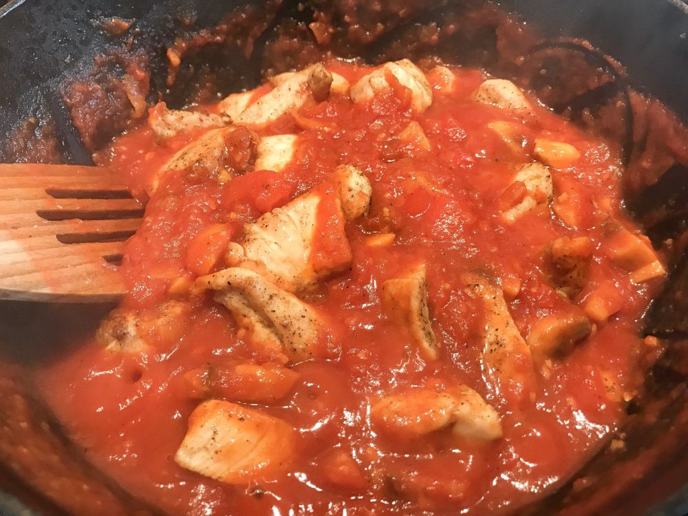 Spaanse sofritosaus met kip Spaanse sofritosaus met ki