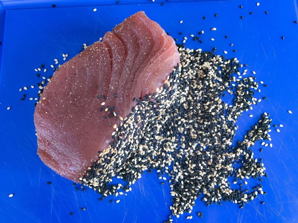 tonijntataki tonijntataki