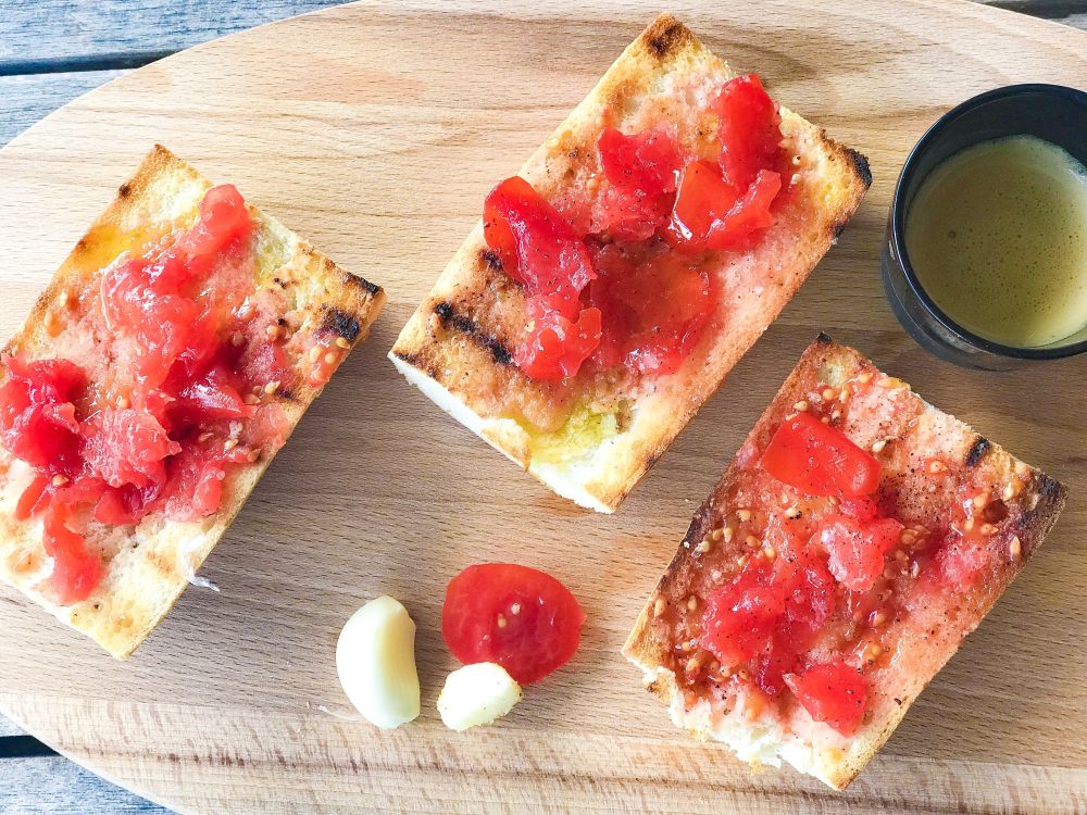 pan con tomate met espresso pan con tomate met espresso