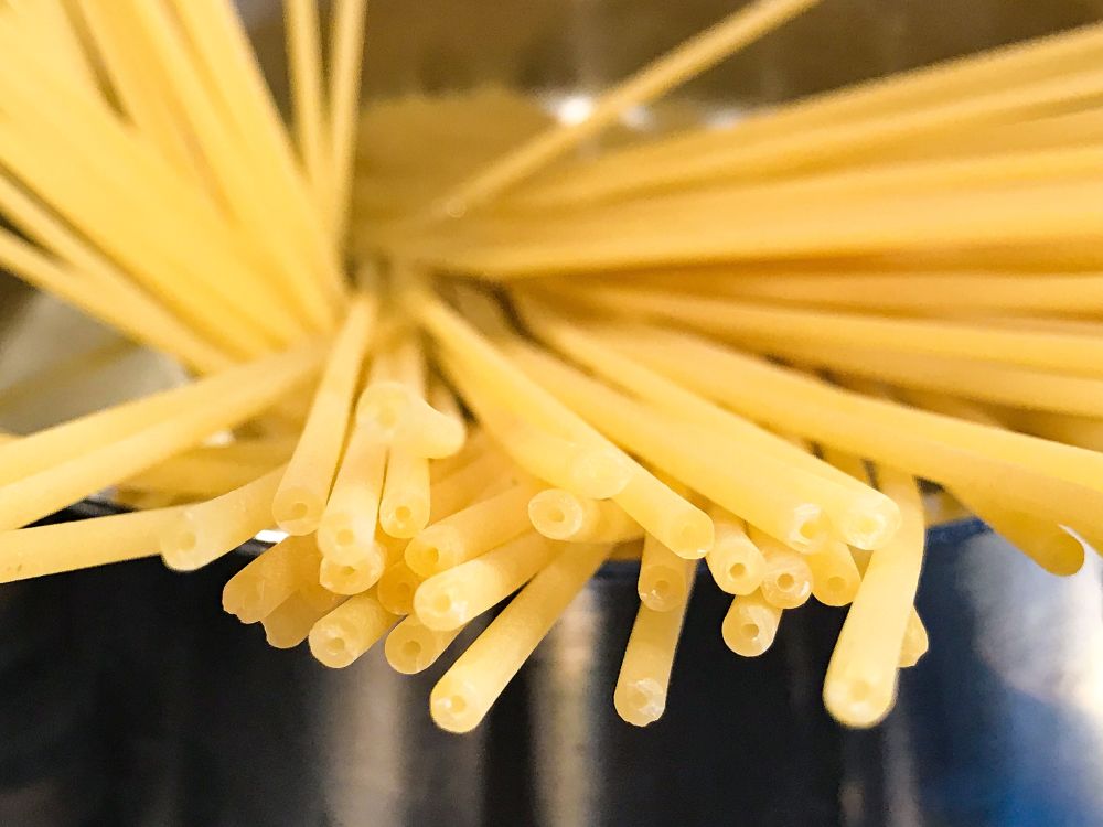 bucatini bucatini