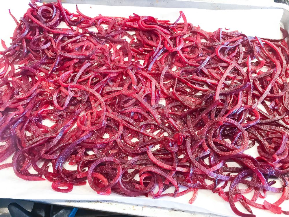 rode bietenspaghetti rode bietenspaghetti