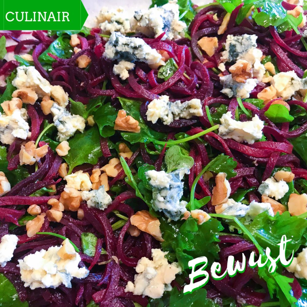 salade rode bietenspaghetti en curly kale salade rode bietenspaghetti en curly kale