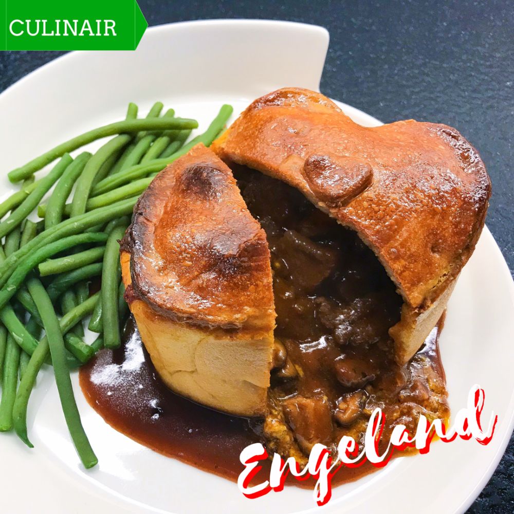 Engelse pie met bavette paddenstoelen en Shropshire Blue Engelse pie met bavette paddenstoelen en Shropshire Blue