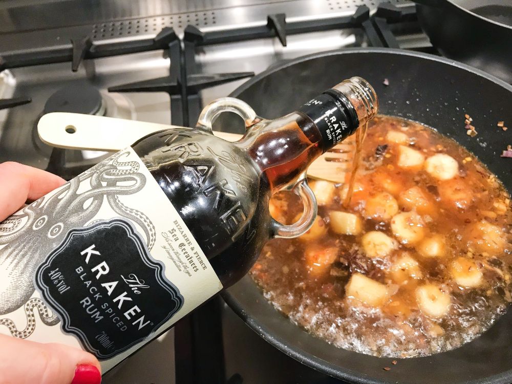 saus banaan Kraken spiced rum saus banaan Kraken spiced rum