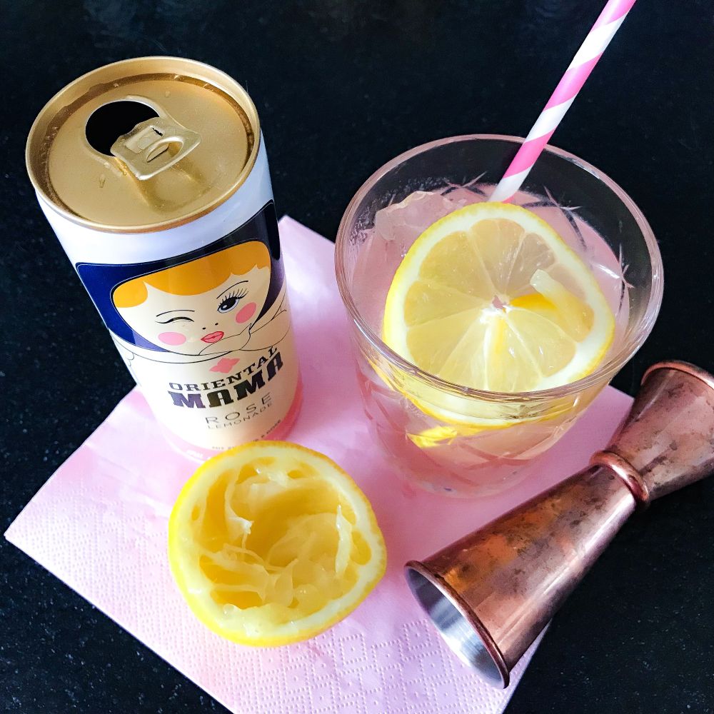 Oriental Mama rose lemonade en cocktail Tipsy Mama Oriental Mama rose lemonade en cocktail Tipsy Mama