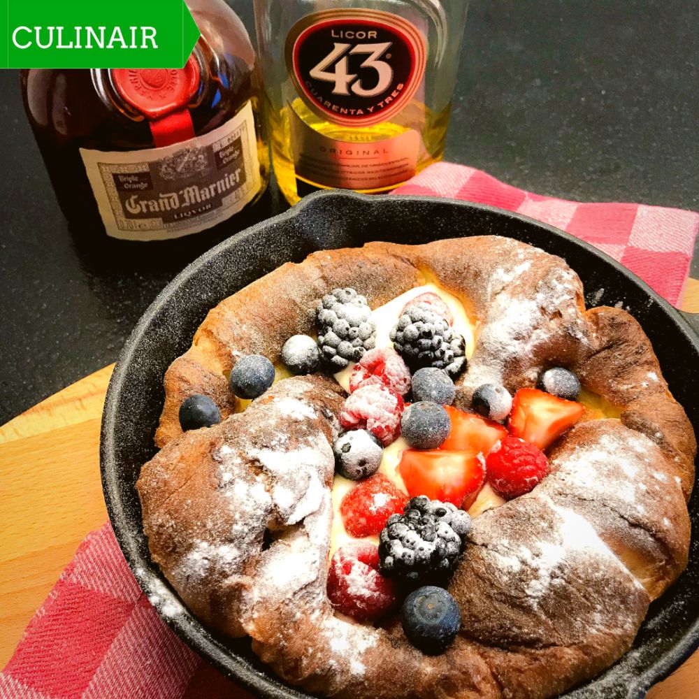 Dutch Baby met rood fruit en Licor 43 Dutch Baby met rood fruit en Licor 43