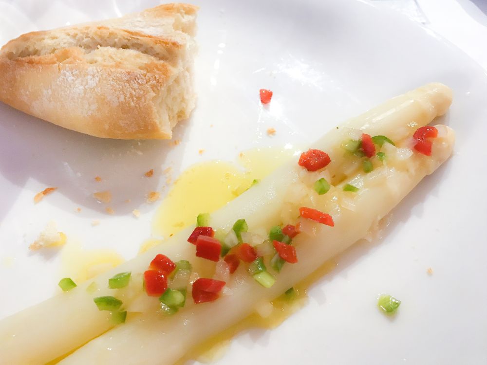 witte asperges in Navarra witte asperges in Navarra