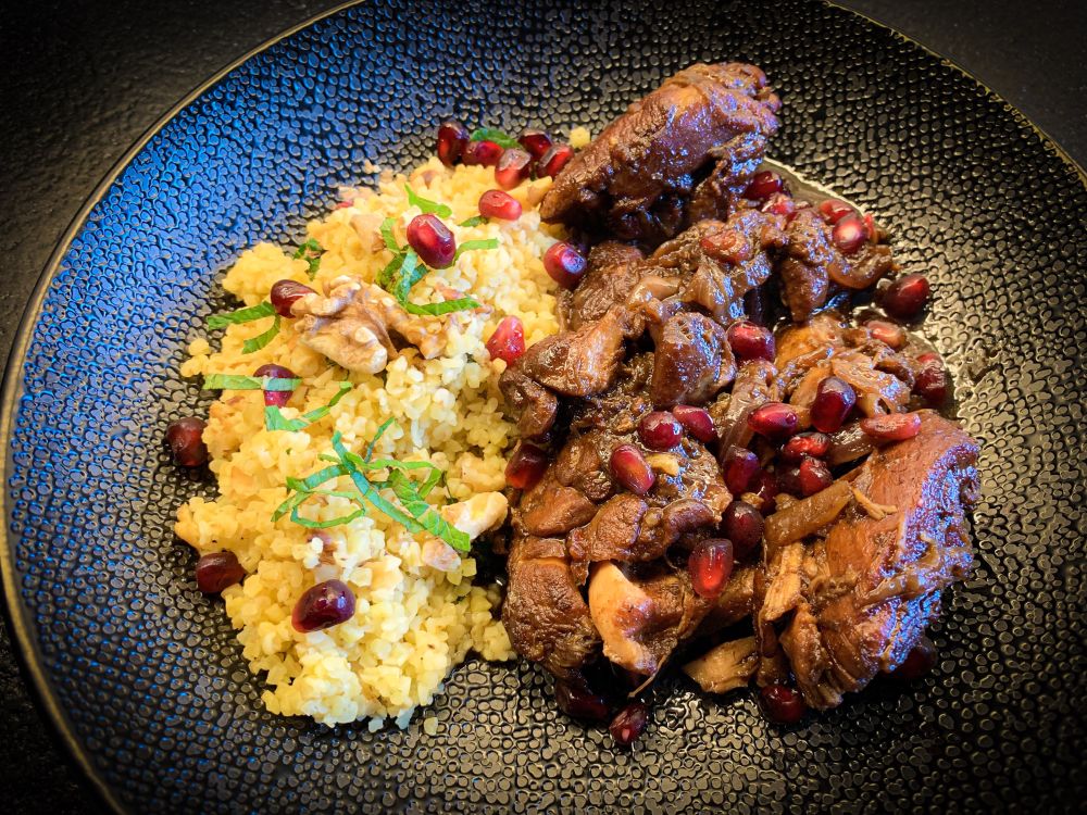 kip met granaatappel en bulghur kip met granaatappel en bulghur