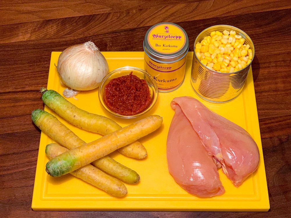 ingrediënten geel gerecht met romige kokoskip ingrediënten geel gerecht met romige kokoskip