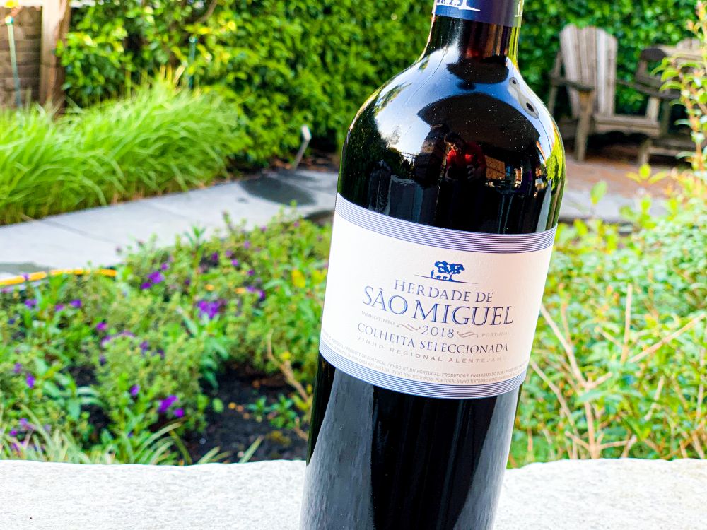Herdade de S!ao Miguel – colheita seleccionada – Alentejo tinto Herdade de São Miguel - colheita seleccionado - Alentejo tinto