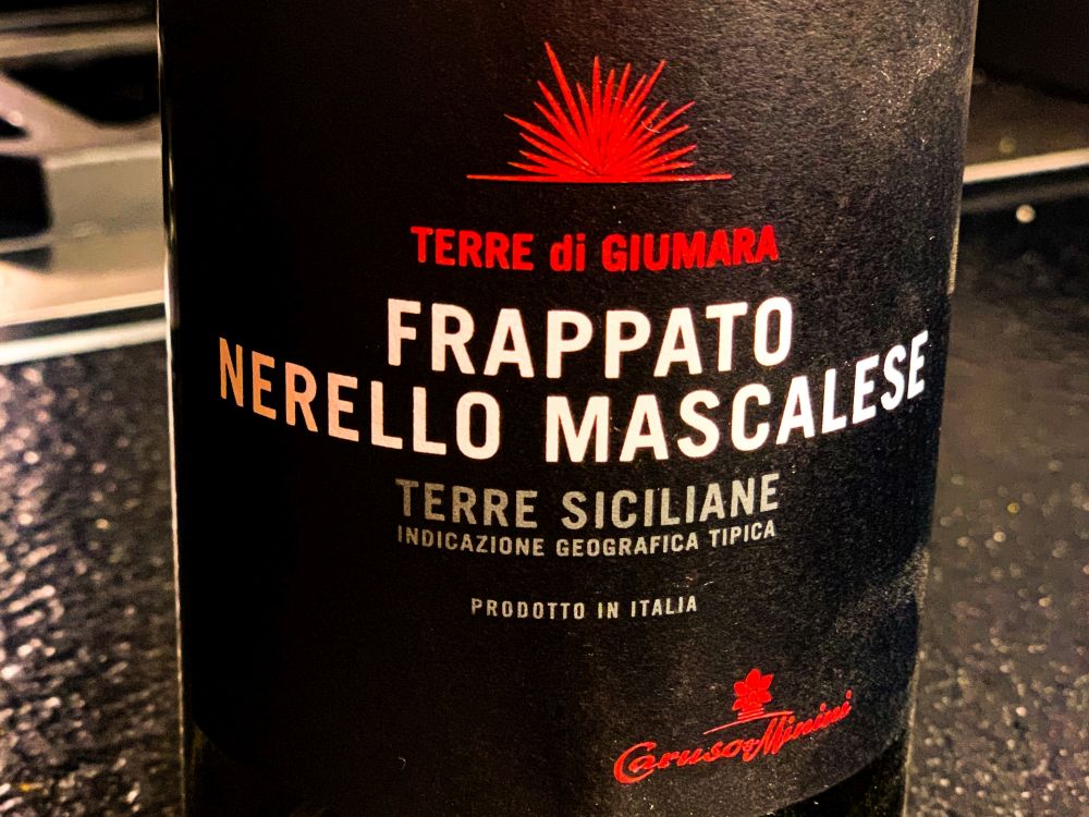 frappato – nerello mascalese 2018 Terre Siciliane, “Terre di Giumare” frappato – nerello mascalese van Caruso & Minini
