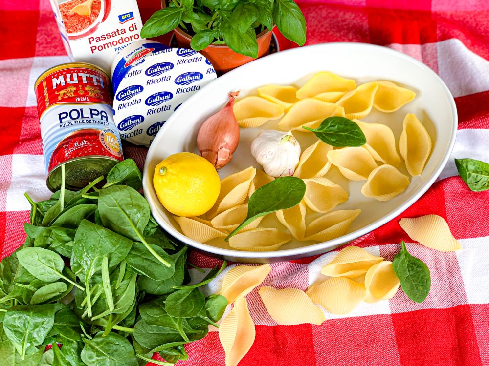 ingrediënten Conchiglioni ripieni ricotta e spinaci
