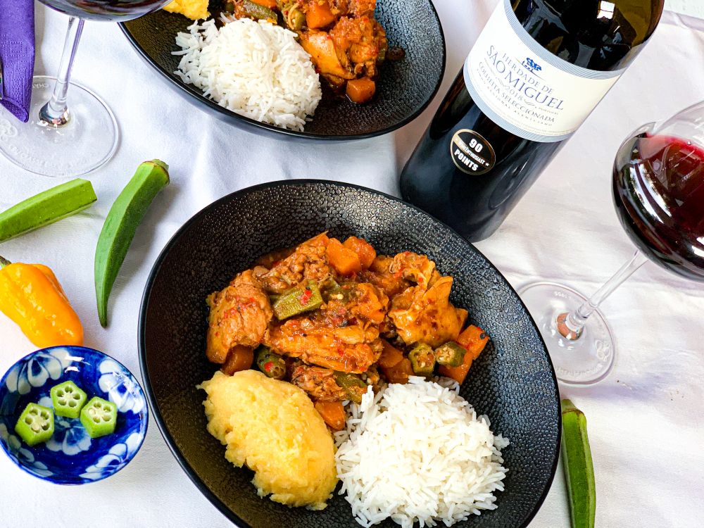muamba de galinha met São Miguel muamba de galinha met São Miguel