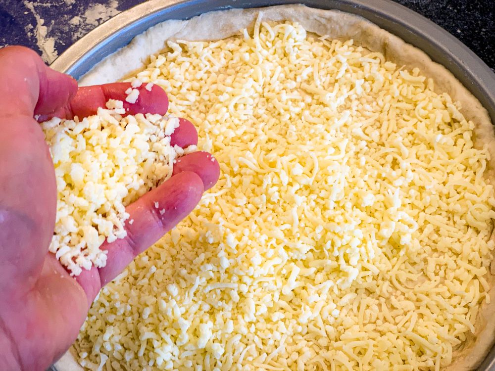 fugazzeta – mucho queso fugazzeta - mucho queso