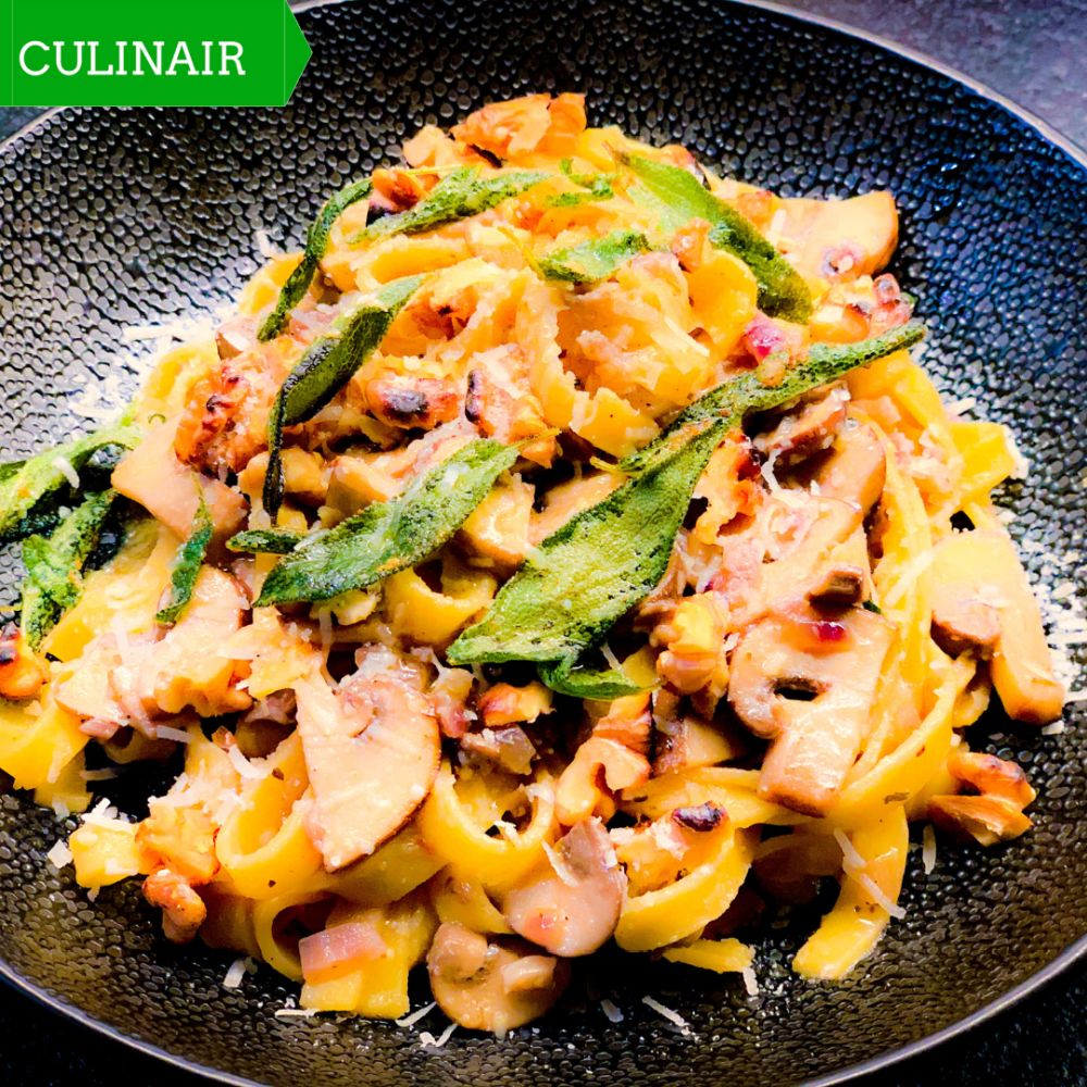 Tagliatelle champignons salie walnoten Tagliatelle champignons salie walnoten