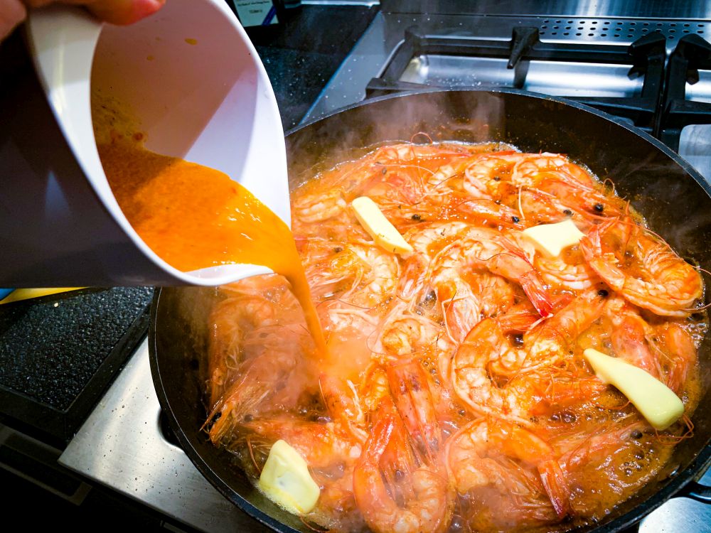 Gambas met piri-piri saus
